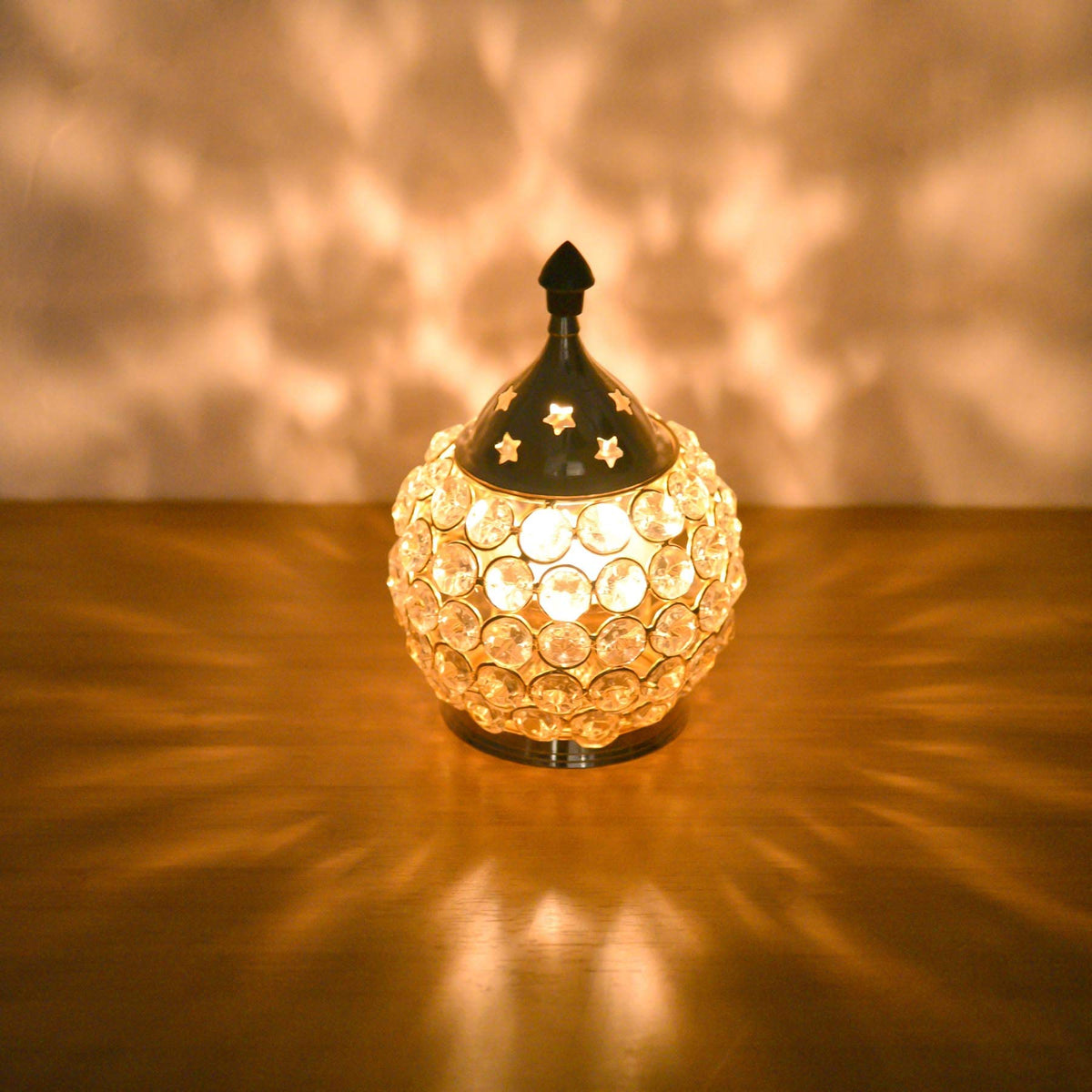 Collectible India Brass Akhand Diya for Puja Big Size, Crystal Oil Lamp Diyas, Tea Light Holder,Puja Lamp Diwali Lights for Decoration (Large 17 X 14.5 cm), Gold (DFBS120L)