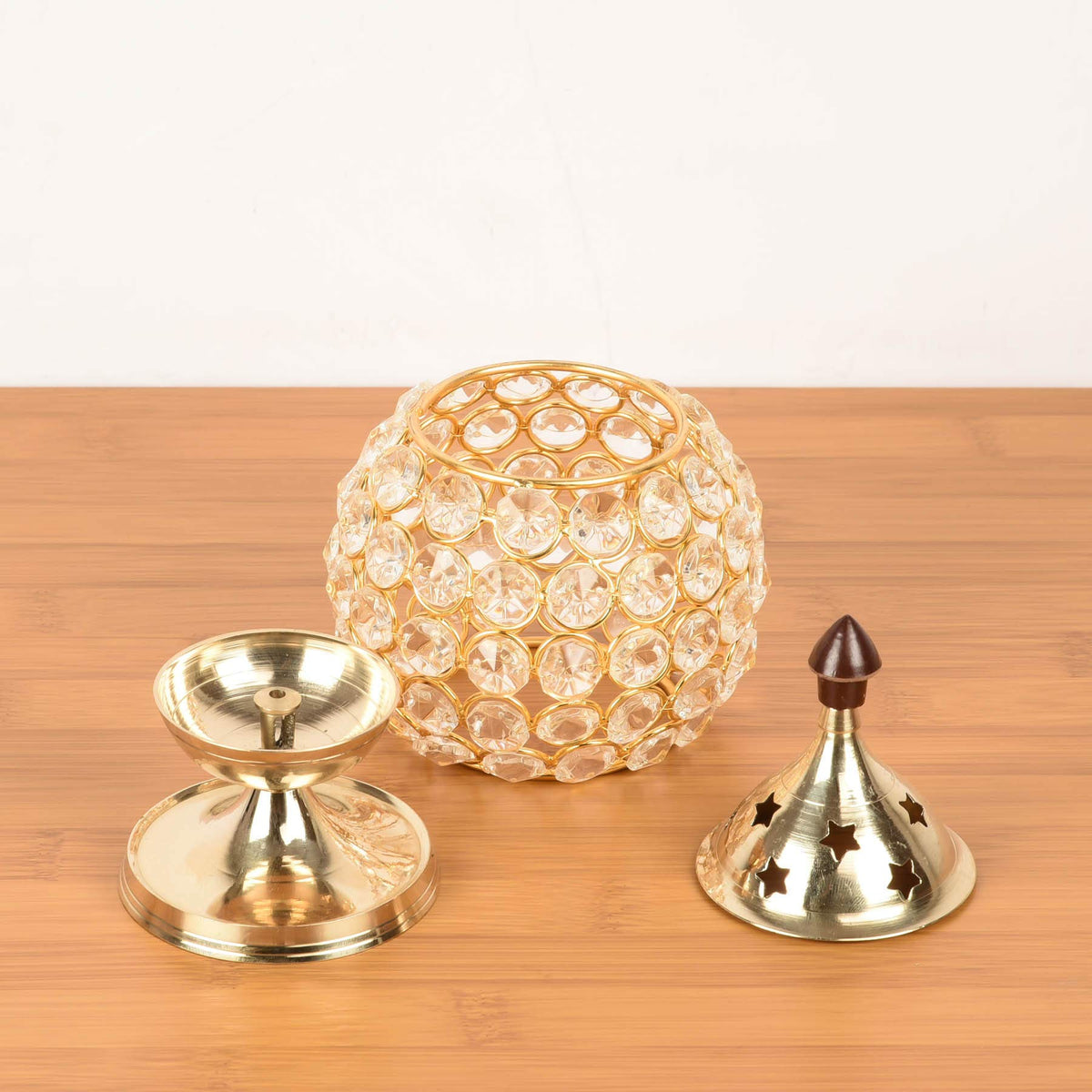 Collectible India Brass Akhand Diya for Puja Big Size, Crystal Oil Lamp Diyas, Tea Light Holder,Puja Lamp Diwali Lights for Decoration (Large 17 X 14.5 cm), Gold (DFBS120L)